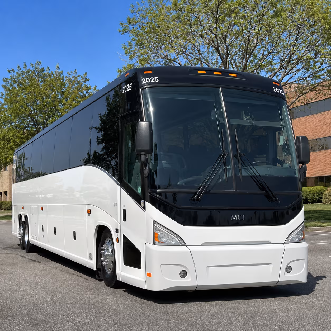 corporate shuttles between stamford greenwich and westchester