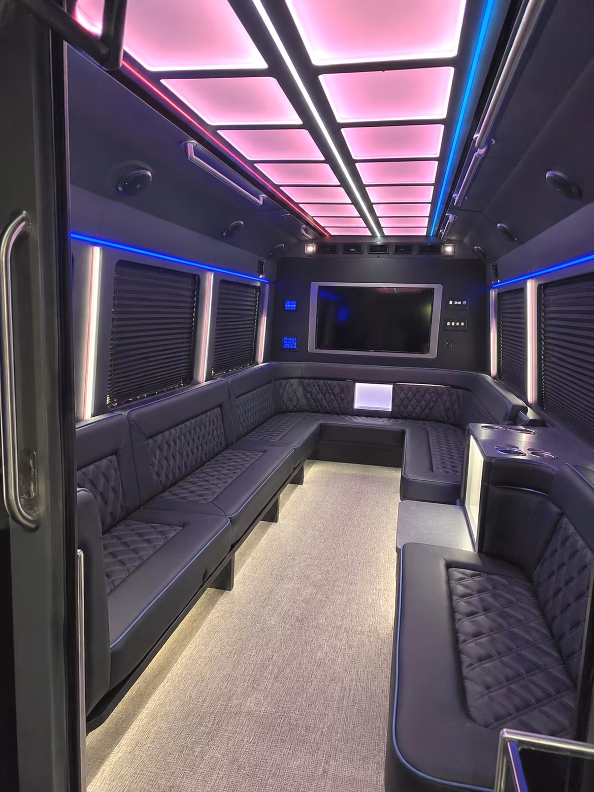 stamford holiday party bus rental