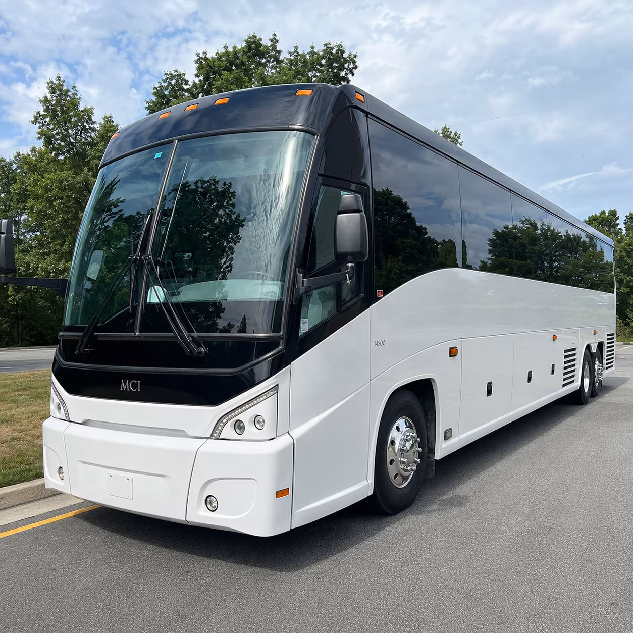 stamfordcharterbuscompany com is ready to help with youth group and mission trip transportation