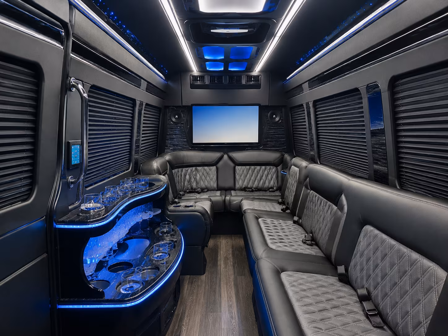 stamfordcharterbuscompany com makes finding airport shuttles for out of town guests simple