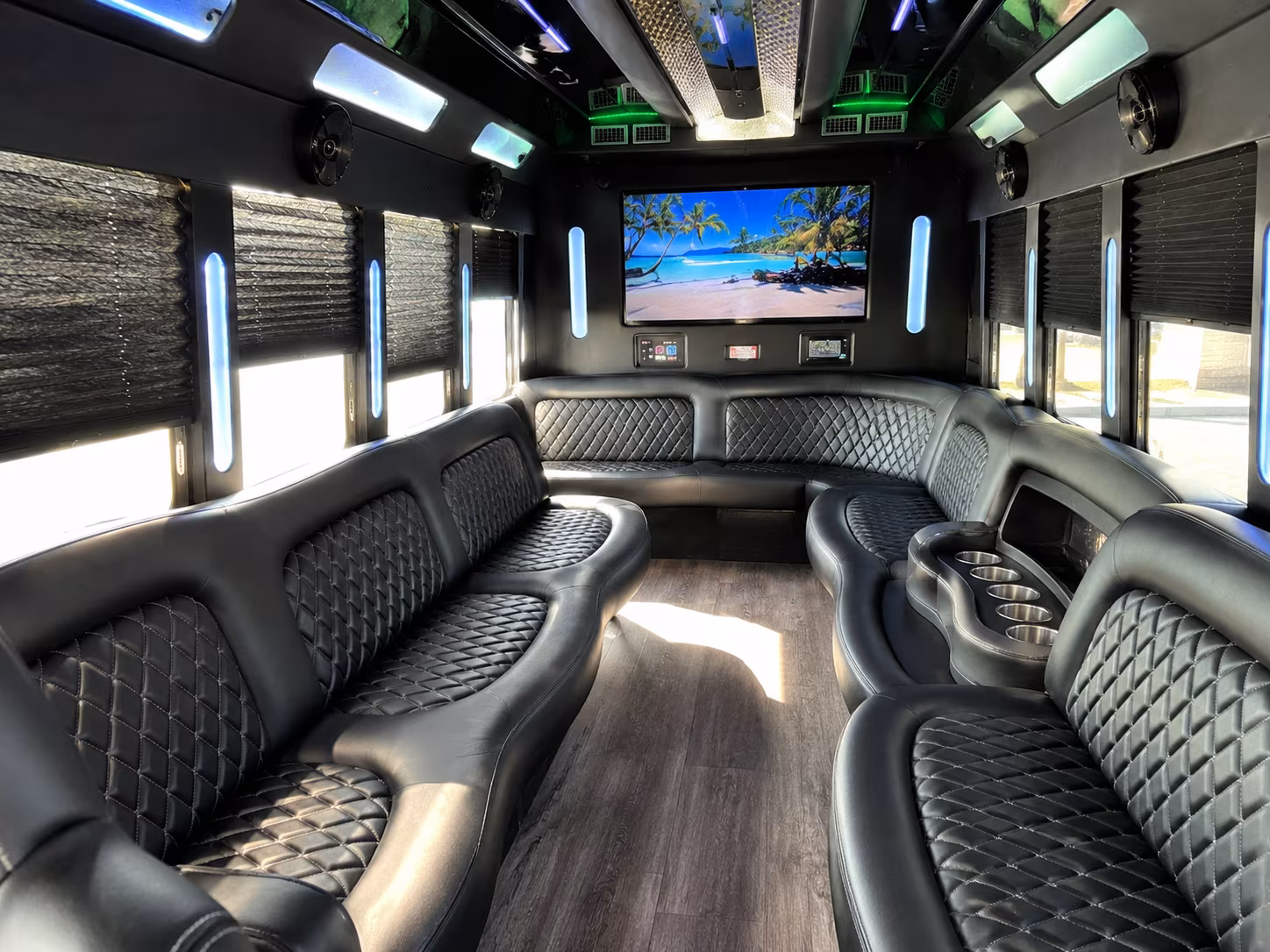 white plains bus rentals